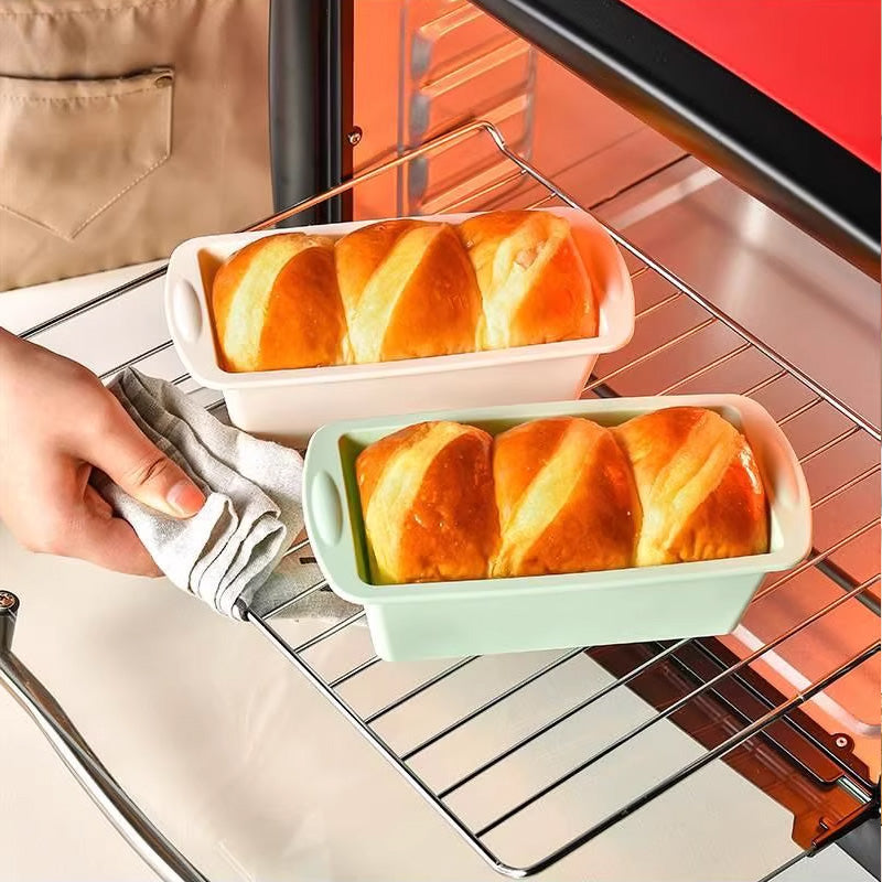 Silicone baking molds (rectangle/mini loaf/bread toast)，Non-stick, easy release，Kitchen/pastry tool